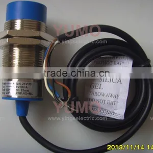 YUMO LM30 PNP NO NC Range 15mm Inductive Proximity Sensor LM30-3015PC thumbnail-2
