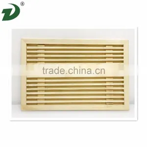 Natural Wood Bread Tray thumbnail-1