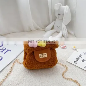Children's Bag Fall / Winter 2020 Single Shoulder Bag Lovely Flower Messenger Fashion Small Fragrance Plush Accessories Bag thumbnail-2