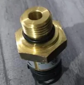 70351745 23269488 70351731 Truck Heavy Duty Sensor Truck Pressure Sensor Truck Oil Pressure Sensor for VOLVO thumbnail-4