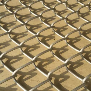 Galvanized Chain Link Fence 8 ft Chain Link Fence Wire Fence for Construction thumbnail-5