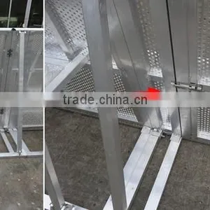 Aluminum Crowd Control Barricade Used Concert Automatic Barriers Prices thumbnail-4