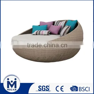 Hot Selling Rattan Round Sofa for Garden thumbnail-1