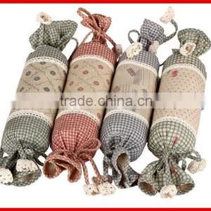 2016 New Products Car Neck Pillow Filled With Natural Activated Bamboo Charcoal , Custom Printing Accept New Roll thumbnail-4