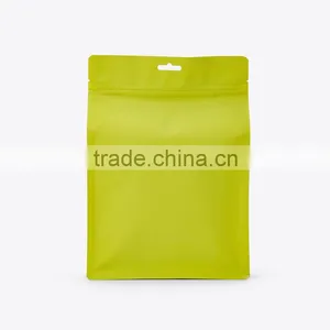 Wholesale Stand up Flat Bottom Zipper Bags With Custom Window thumbnail-2