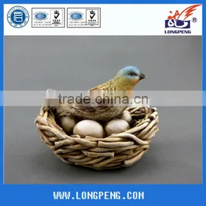 Decorative Resin Garden Bird Statue thumbnail-1