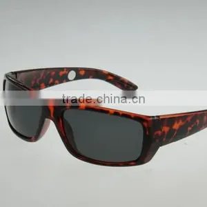 Polaryte Sunglasses For Men Women Driving Sport HD Vision thumbnail-3