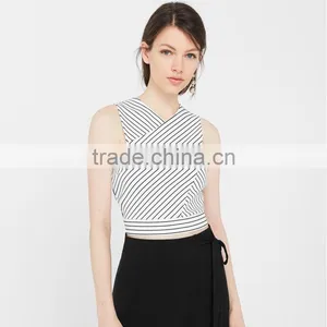 Office Lady Fitted Crop Top Designs Stylish Simple Sleeveless Blouse thumbnail-2