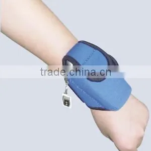 Sport Neoprene Wrist Mobile Phone Case thumbnail-1