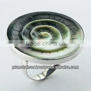 Green Shell Ring With Hand Carved Twirl In Silver thumbnail-1
