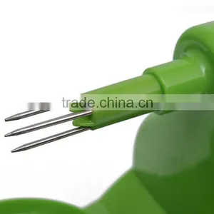 J443 Plastic Apple Slicer, Apple Peeler and Apple Corer thumbnail-2