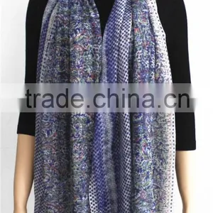 Dot and Flower Printed Wool Scarf thumbnail-3