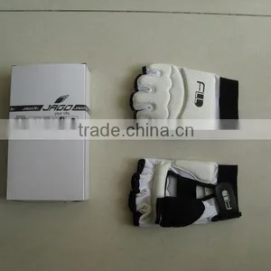 Boxing Gloves/ Taekwondo thumbnail-1