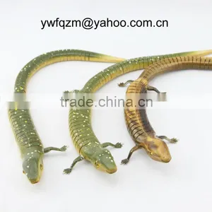 Wooden Handicraft Lizard thumbnail-1