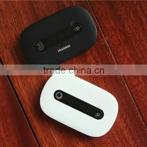 Original Unlocked Vodafone R206 3G Mobile WiFi Hotspot Router thumbnail-5