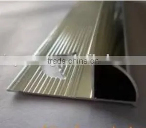 High Quality and Hot Sale Triangle Aluminum Extrusion Profile for Floor Tile Trim thumbnail-1