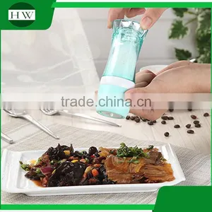 Multipurpose Plastic Manual Spice Bottle Jar Pepper Grinder Grater Mill thumbnail-5