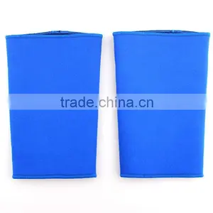 Neoprene Waterproof Knee Support thumbnail-1