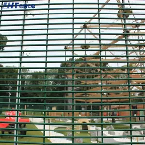 Wholesale Hot Selling JH Fence 3D Wire Mesh Anti-climb Fence Eco-Friendly Waterproof Powder Coated Fence thumbnail-1