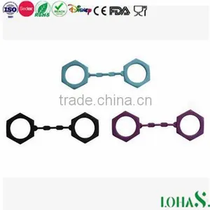 Factory Custom Silicone Rubber Sex Adult Handcuffs thumbnail-1