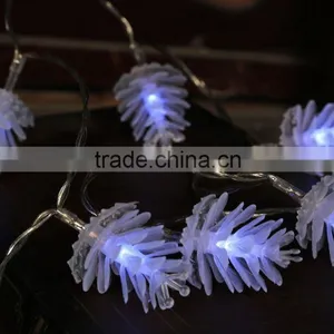 Xmas 10LED White Pinecone Light Chain thumbnail-1