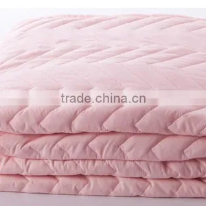 Bulk Waterproof Anti-slip Quilted Soft Felt Folding Mattress Pad thumbnail-1