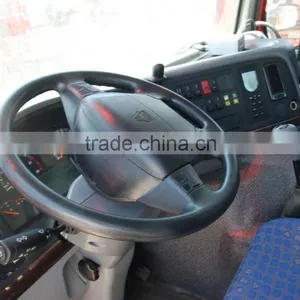 LOW PRICE SINOTRUK 4X2 371HP HOWO TRACTOR TRUCK HEAD thumbnail-6