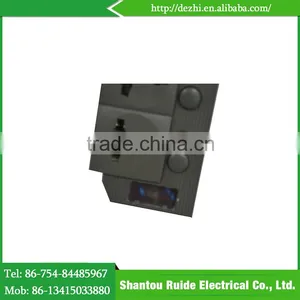 Wholesale From China English Style Universal Socket thumbnail-4