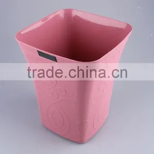 Household Garbage Can/Rubbish Bin With Relief Pattern/Plastic Trash Can thumbnail-1