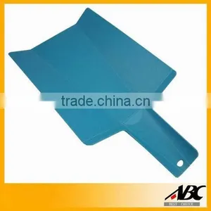 Durable Plastic Cutting Board in Ktchen Equipment thumbnail-4