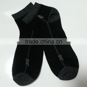 Men's Socks thumbnail-1