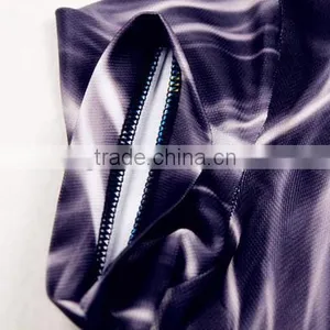 China Clothing Factory OEM T-shirt Polyester Sublimation Print T Shirt thumbnail-4