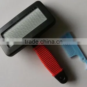 Dog Slicker and Pet Brush thumbnail-1