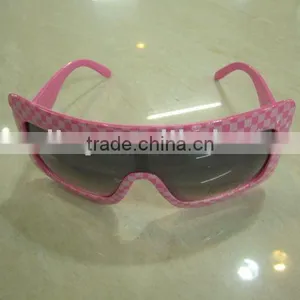 Party Glasses thumbnail-1