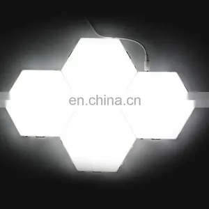 2020 Amazon DIY Hexagon Light Electronics Touch Sensor Wall Decorative Hexagon Honeycomb Quantum Led Modular Light thumbnail-3