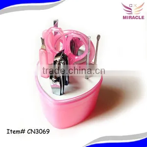 Heart Shaped Manicure Set With Mirror Manicure Set in Plastic Case thumbnail-1