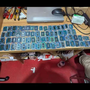 Long-term Recycling of Used Phone Screens, Disassembled Lcd Screens, Huawei p Series thumbnail-2