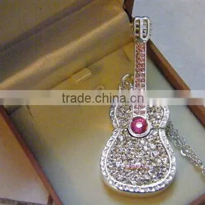 Top Quality Crystal Flash Drive thumbnail-1