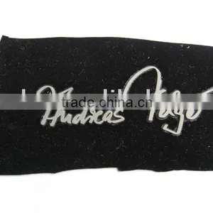 Planting Logo on Handbags/garments thumbnail-1