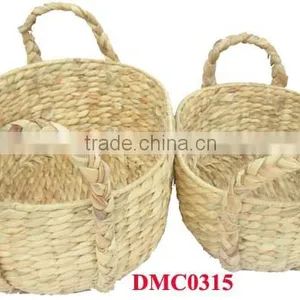 WaterHyacinth Round Basket With Handle Set Of 2 thumbnail-1