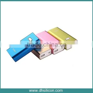 Large Capacity Mini Portable Power Bank thumbnail-3