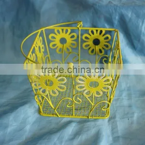 Metal Basket thumbnail-1