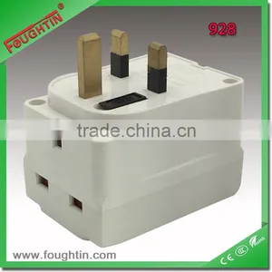 Universal Socket Travel Adaptor 13A UK Socket With Fuse International Travel Socket thumbnail-3