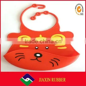 Best Selling Folding Washable Plain Adjustable Silicone Baby Bib Waterproof thumbnail-2