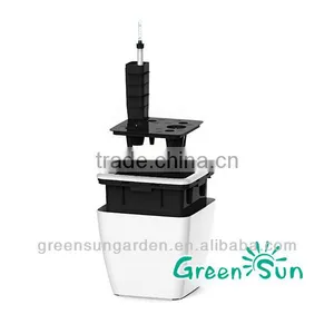 Garden Decoration Self Watering Plastic Plant Pots Wholesale thumbnail-4
