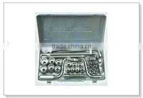32 Pcs Socket Set thumbnail-1