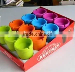 PLASTIC ASHTRAY thumbnail-1