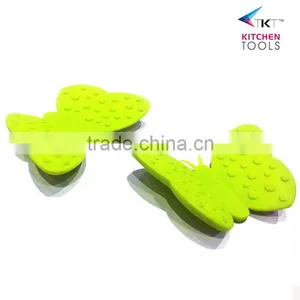 Butterfly Silicone With Magnetic Fridge Magnet thumbnail-1