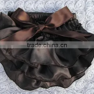 New Design Children Ruffle Bloomers Knit Ruffle Diaper Cover Baby Bloomers thumbnail-2