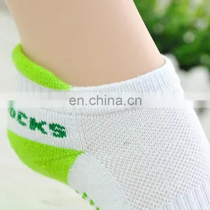 Silicone Dot Cotton Non Slip Skid Yoga Pilates Socks With Grips Cotton for Women thumbnail-3